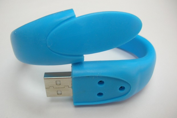 Bracelet usb flash drive